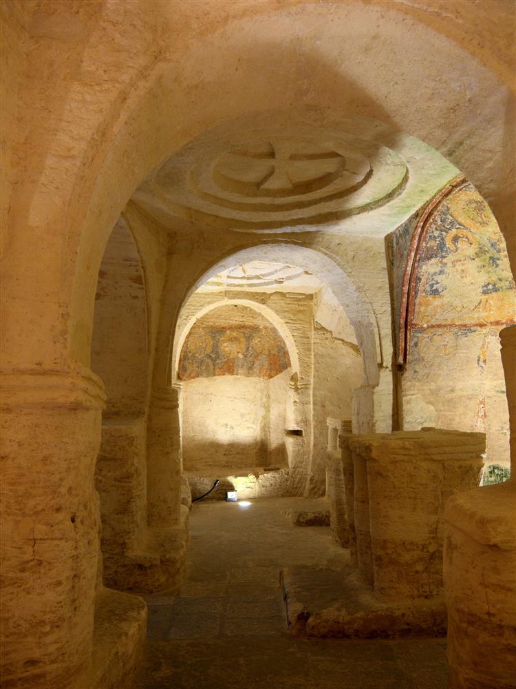 Giurdignano (Lecce) - Transetto della cripta bizantina di San Salvatore